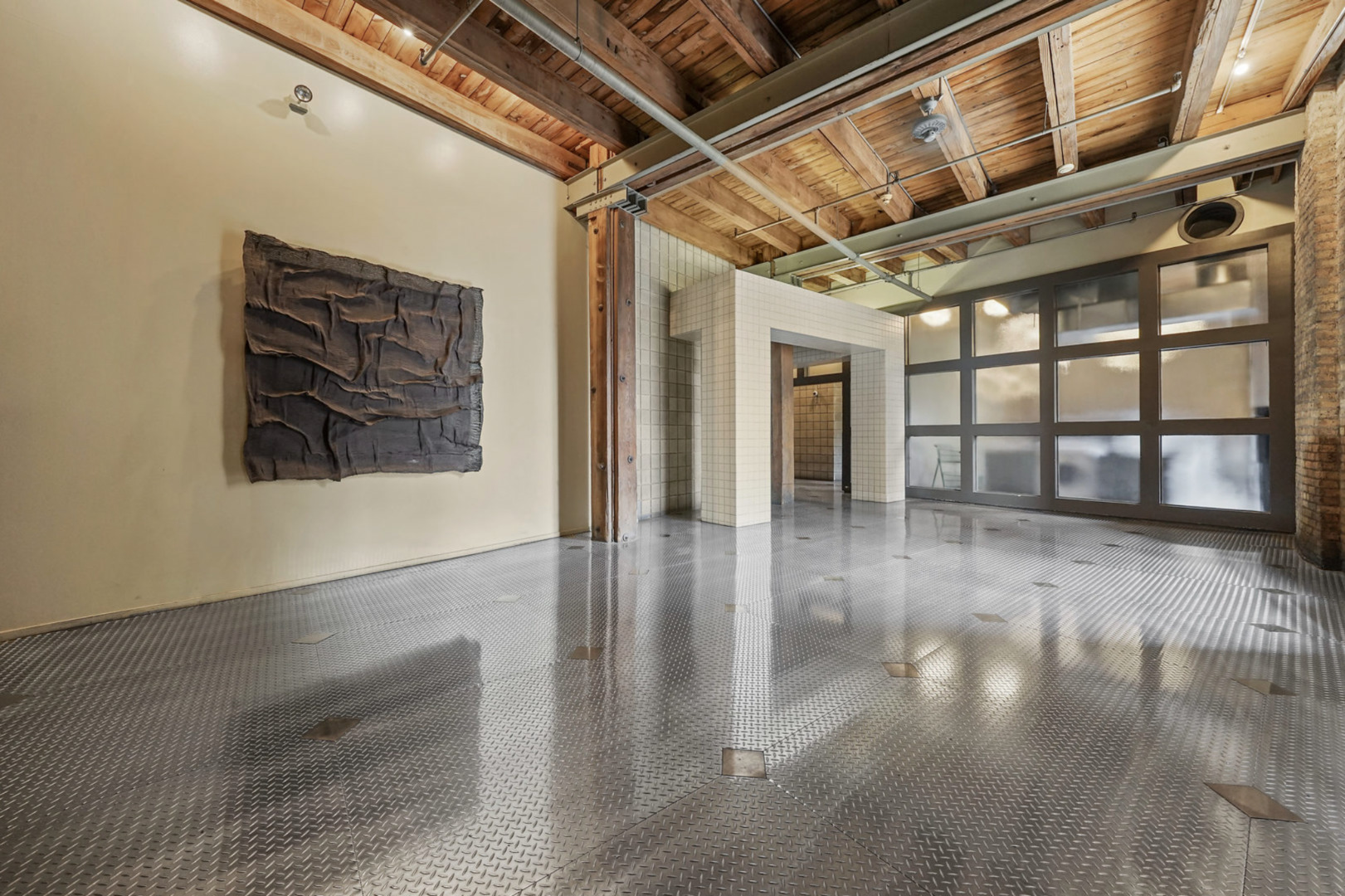 1872 N Clybourn Avenue Unit: 204