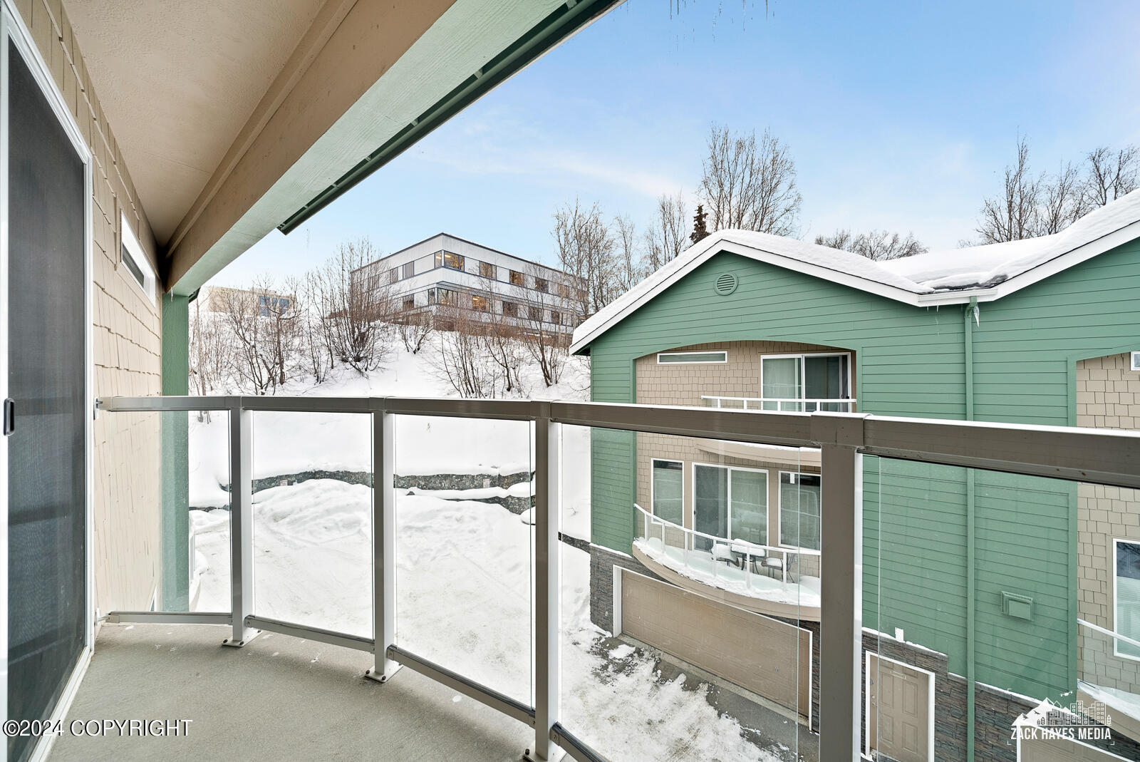 643 Pacific Place # 4 Unit: #4