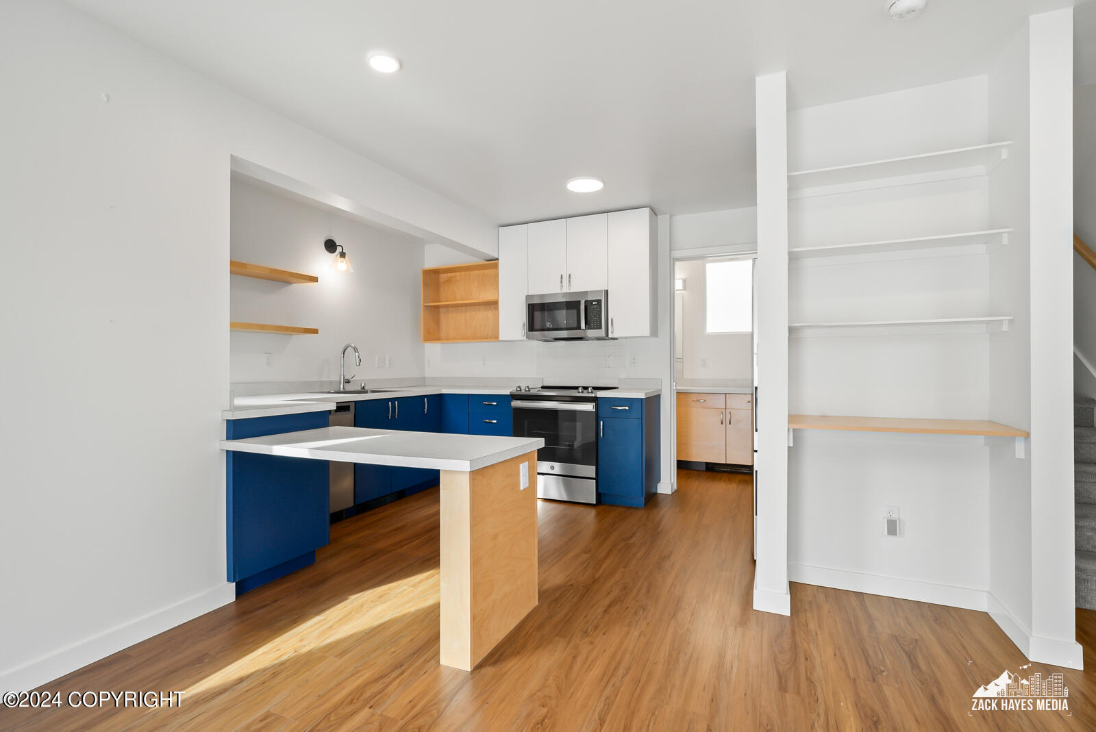 1110 Cordova Street # 3 Unit: #3