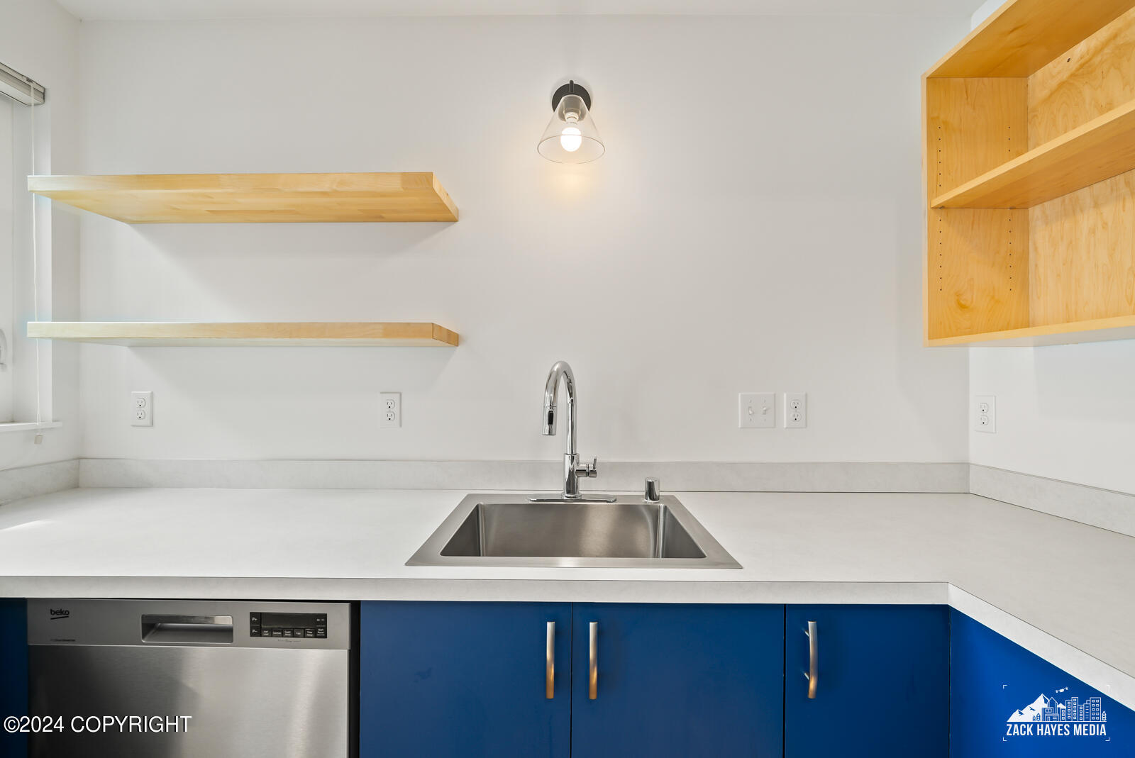 1110 Cordova Street # 3 Unit: #3