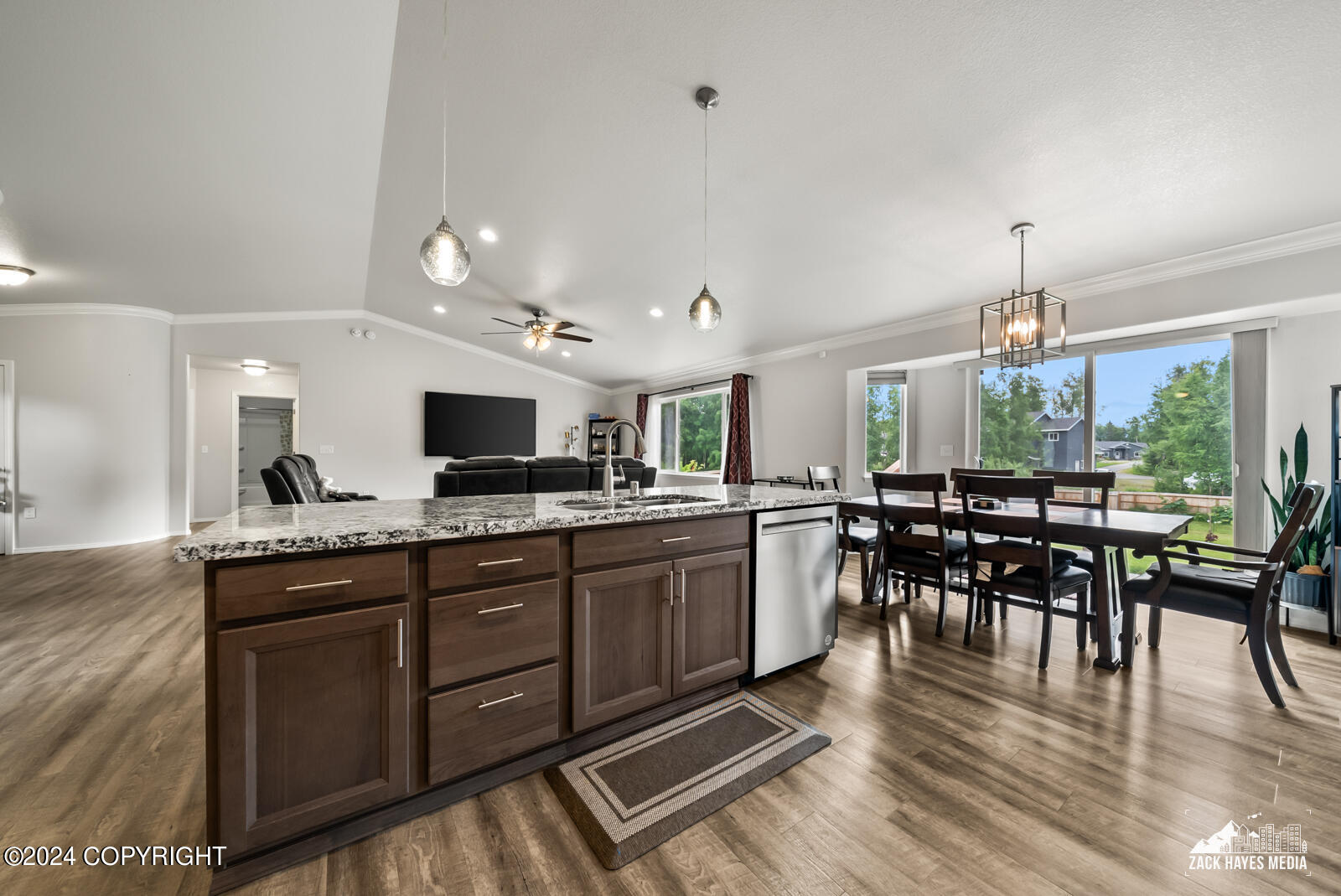 7698 E Sandstone Drive