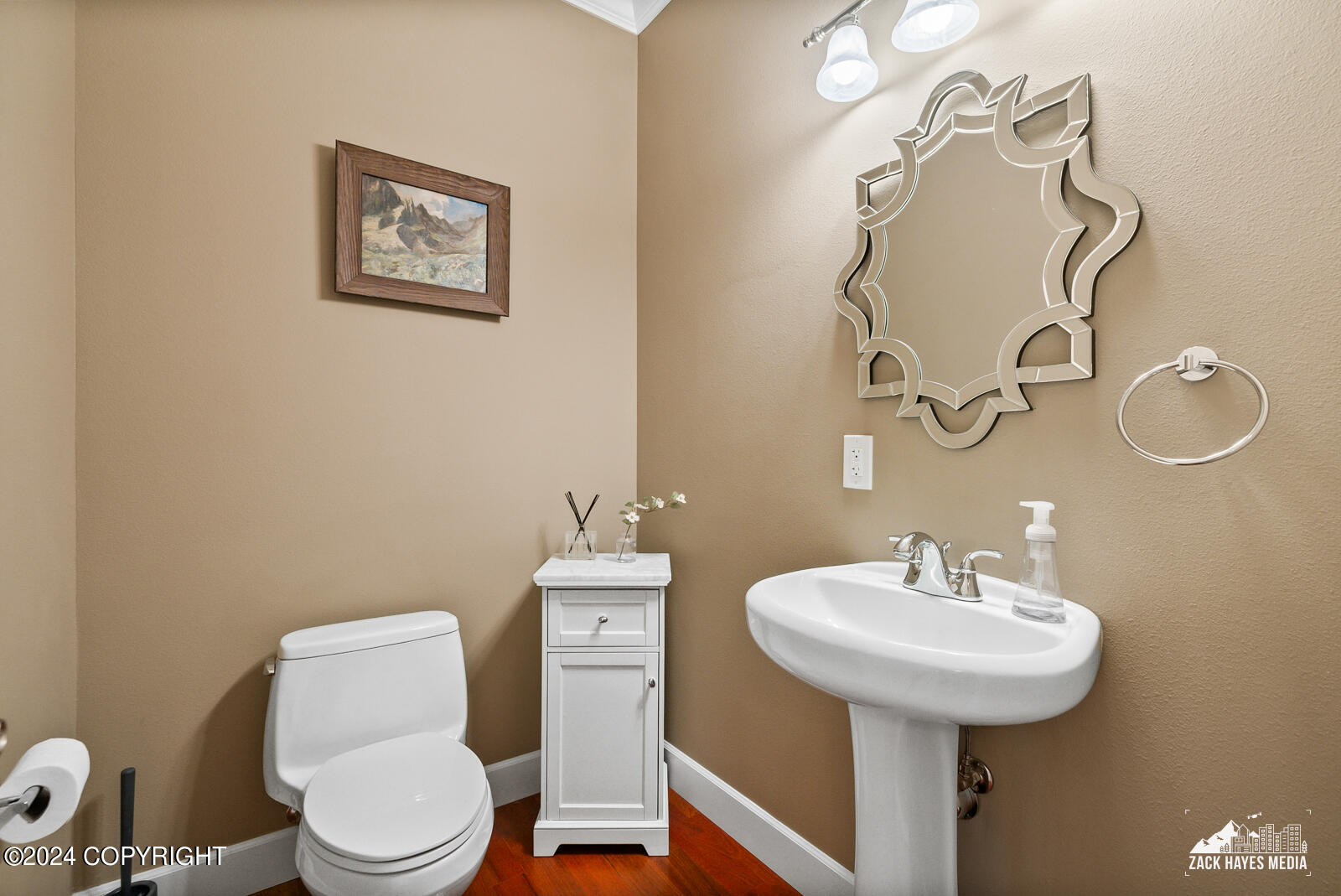 5578 Heritage Heights Drive