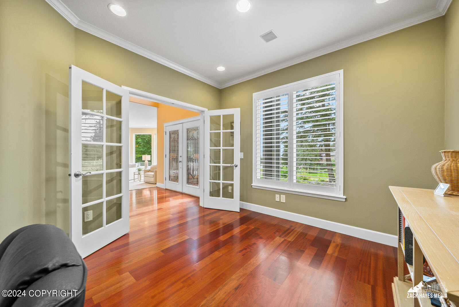 5578 Heritage Heights Drive