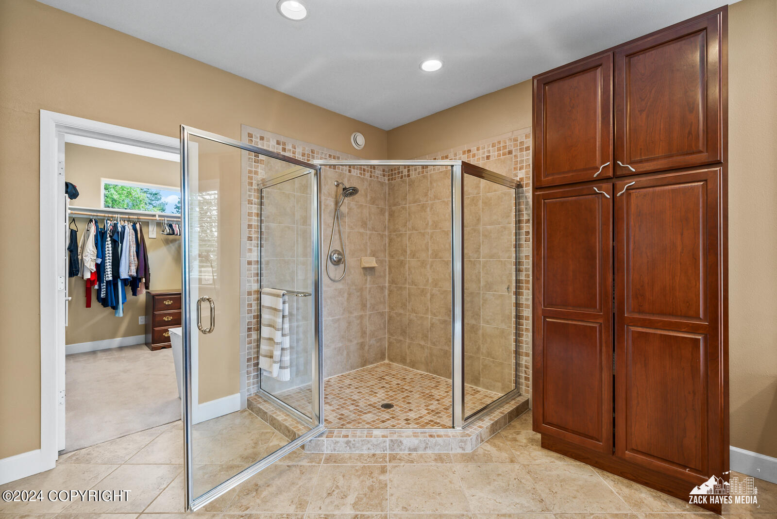 5578 Heritage Heights Drive