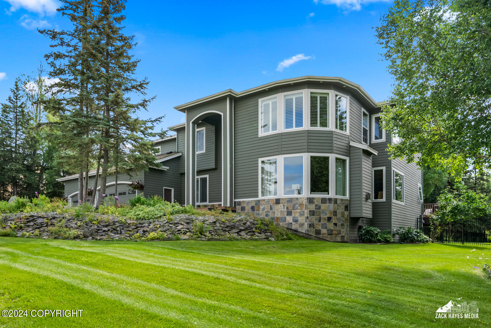 5578 Heritage Heights Drive