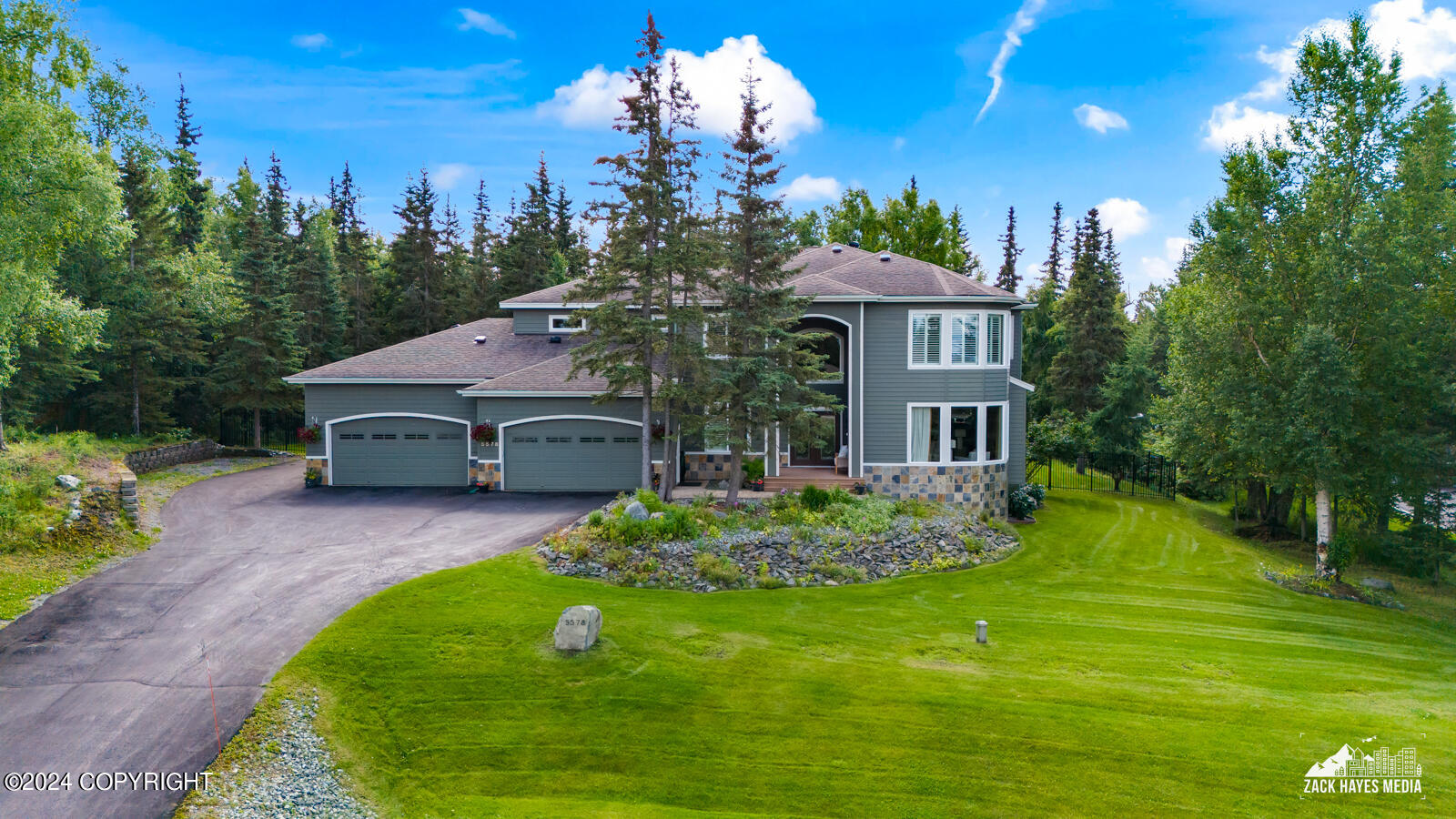 5578 Heritage Heights Drive