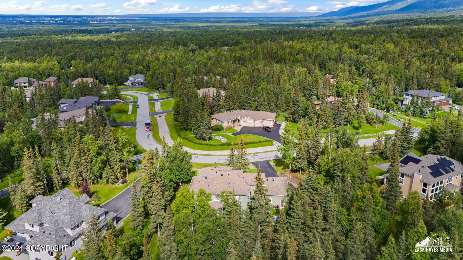 5578 Heritage Heights Drive