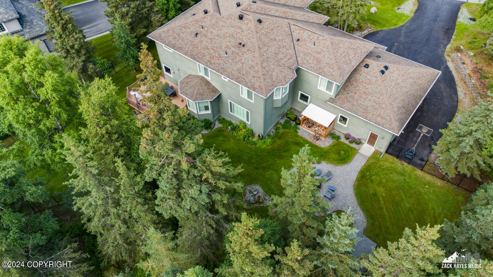 5578 Heritage Heights Drive