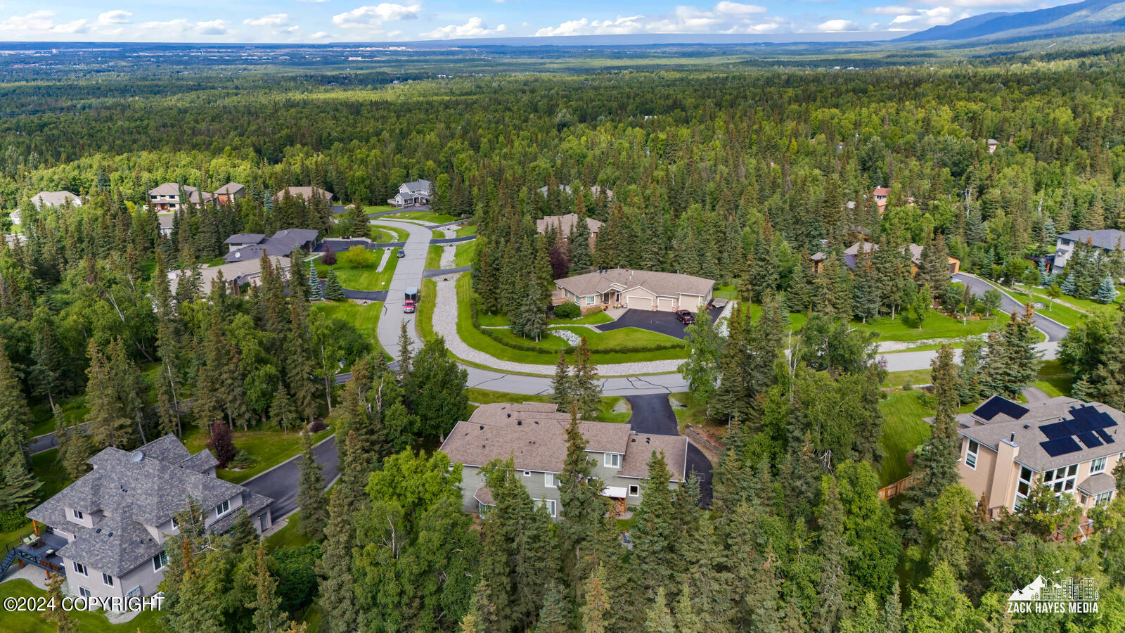 5578 Heritage Heights Drive