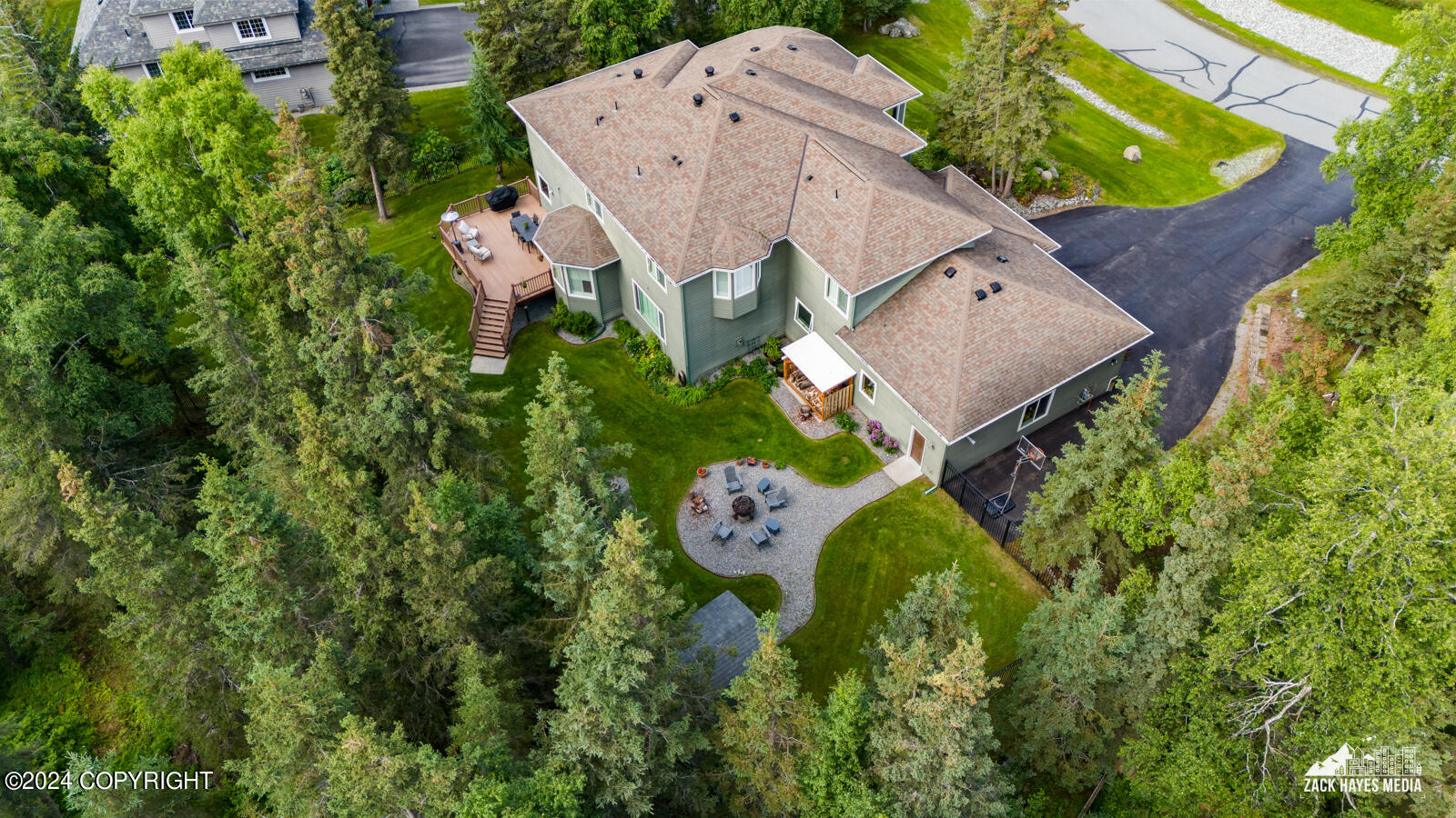 5578 Heritage Heights Drive