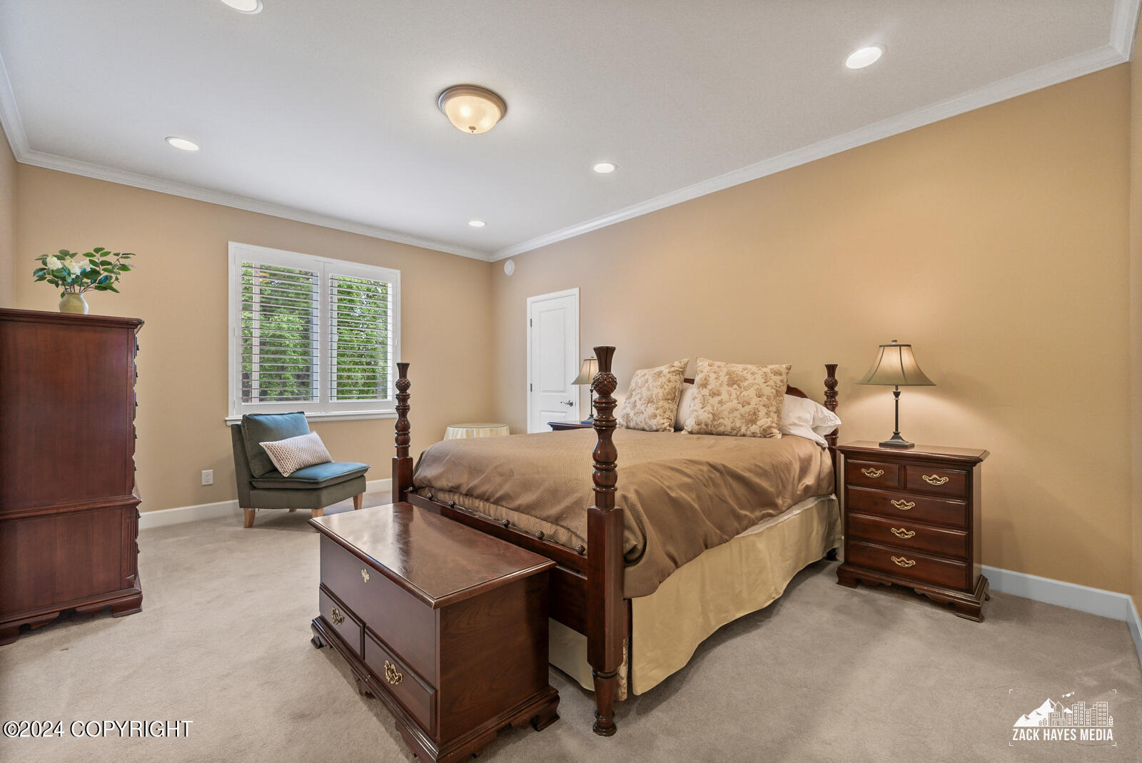 5578 Heritage Heights Drive