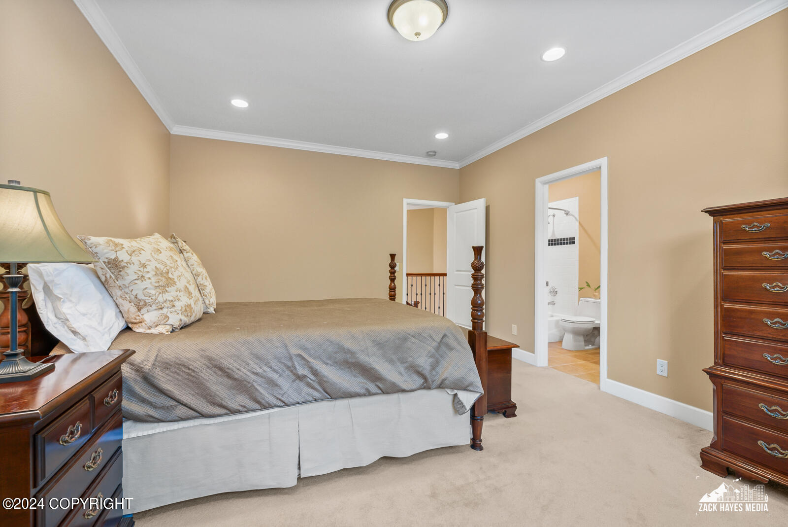 5578 Heritage Heights Drive