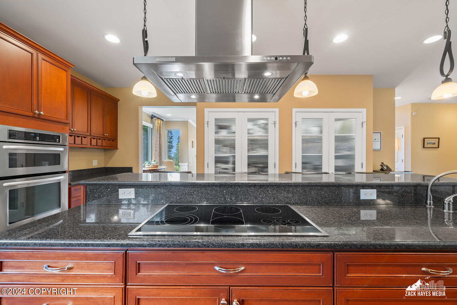 5578 Heritage Heights Drive