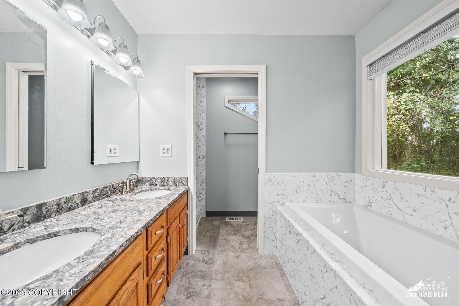 19420 Eaglewood Loop
