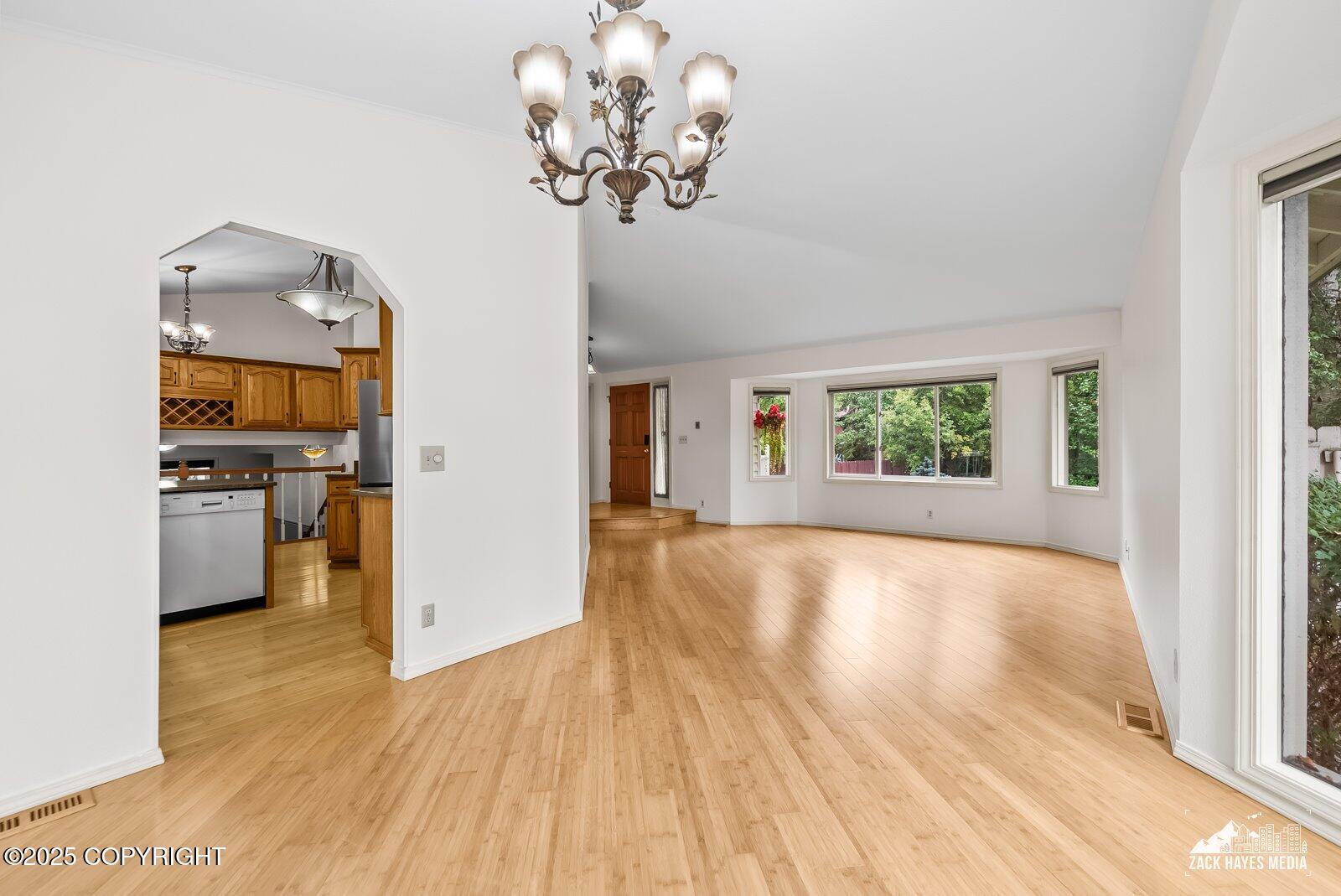 19420 Eaglewood Loop