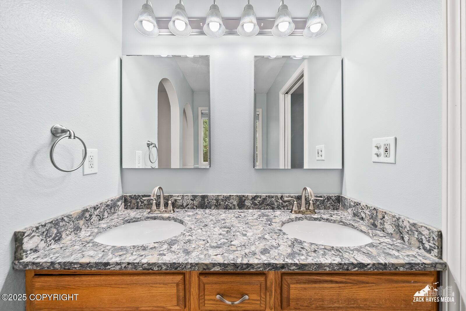 19420 Eaglewood Loop