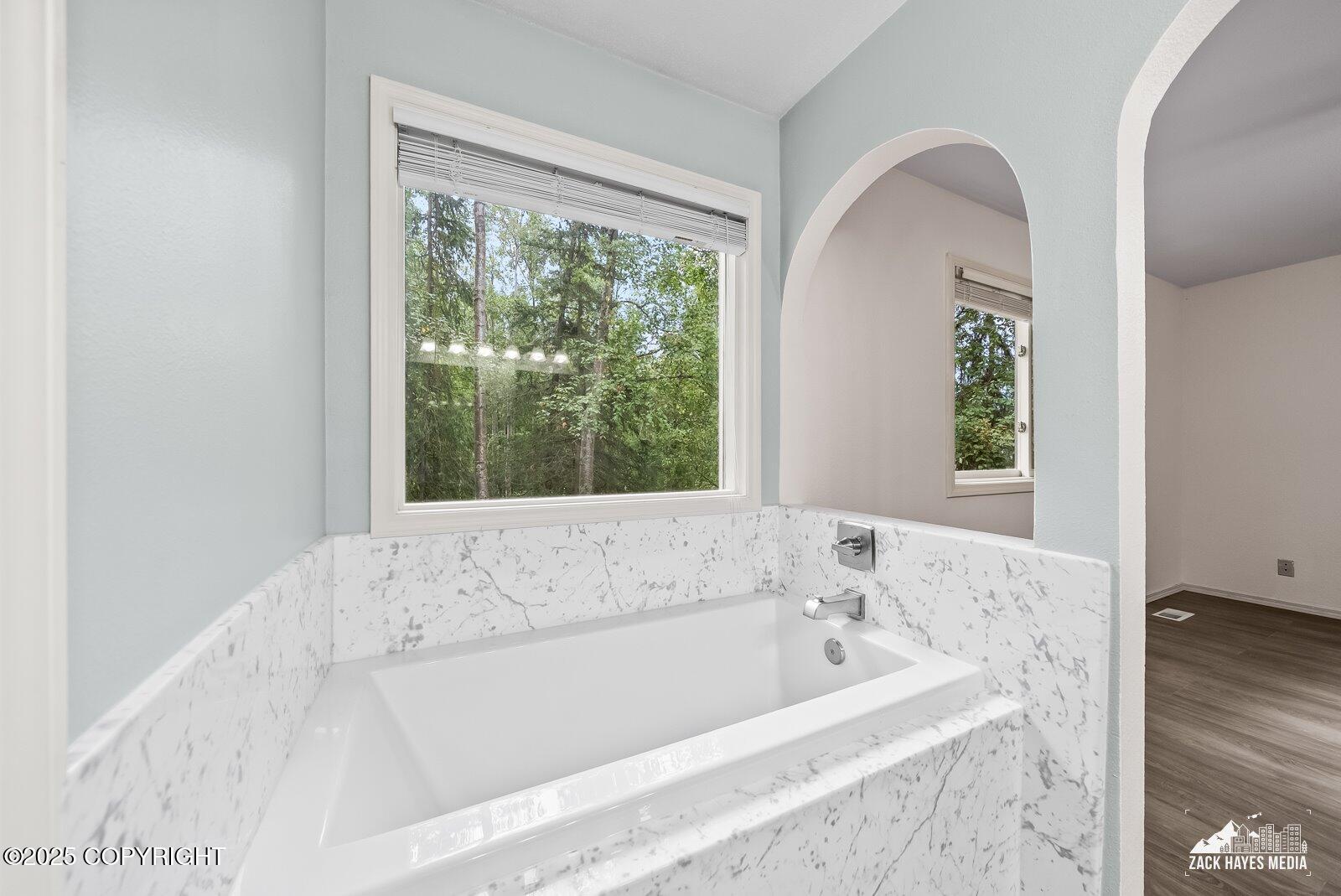 19420 Eaglewood Loop