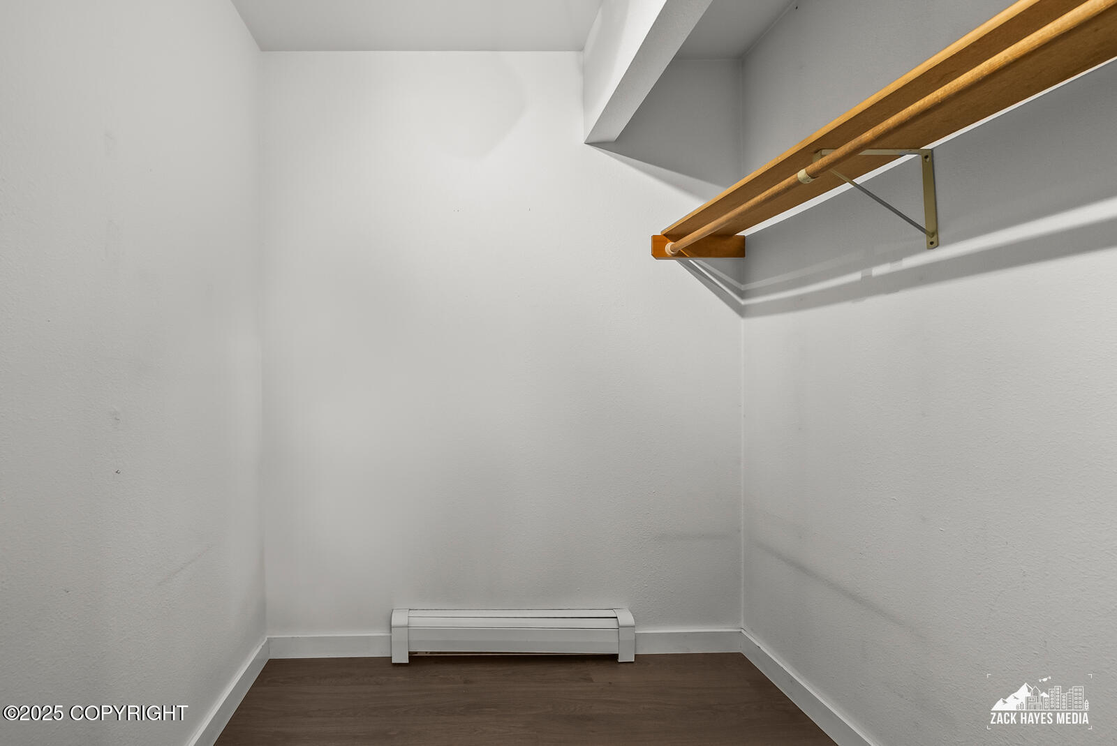 6469 Village Parkway # 203 Unit: #203