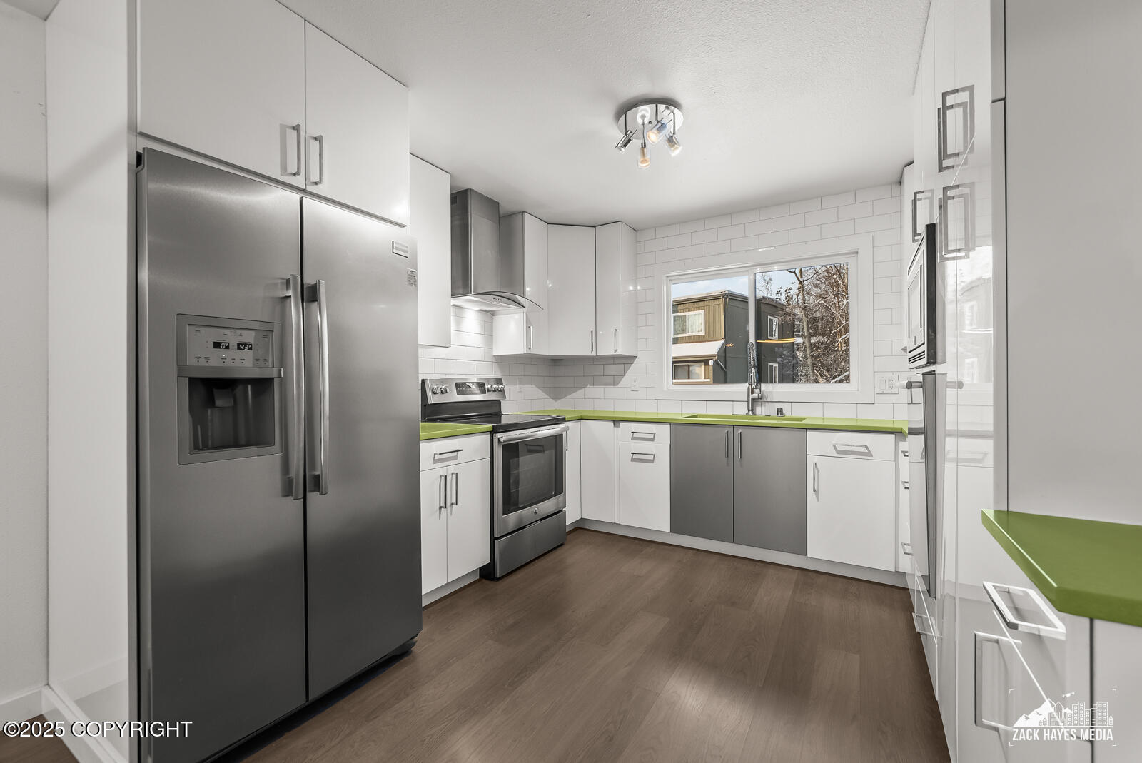 6469 Village Parkway # 203 Unit: #203