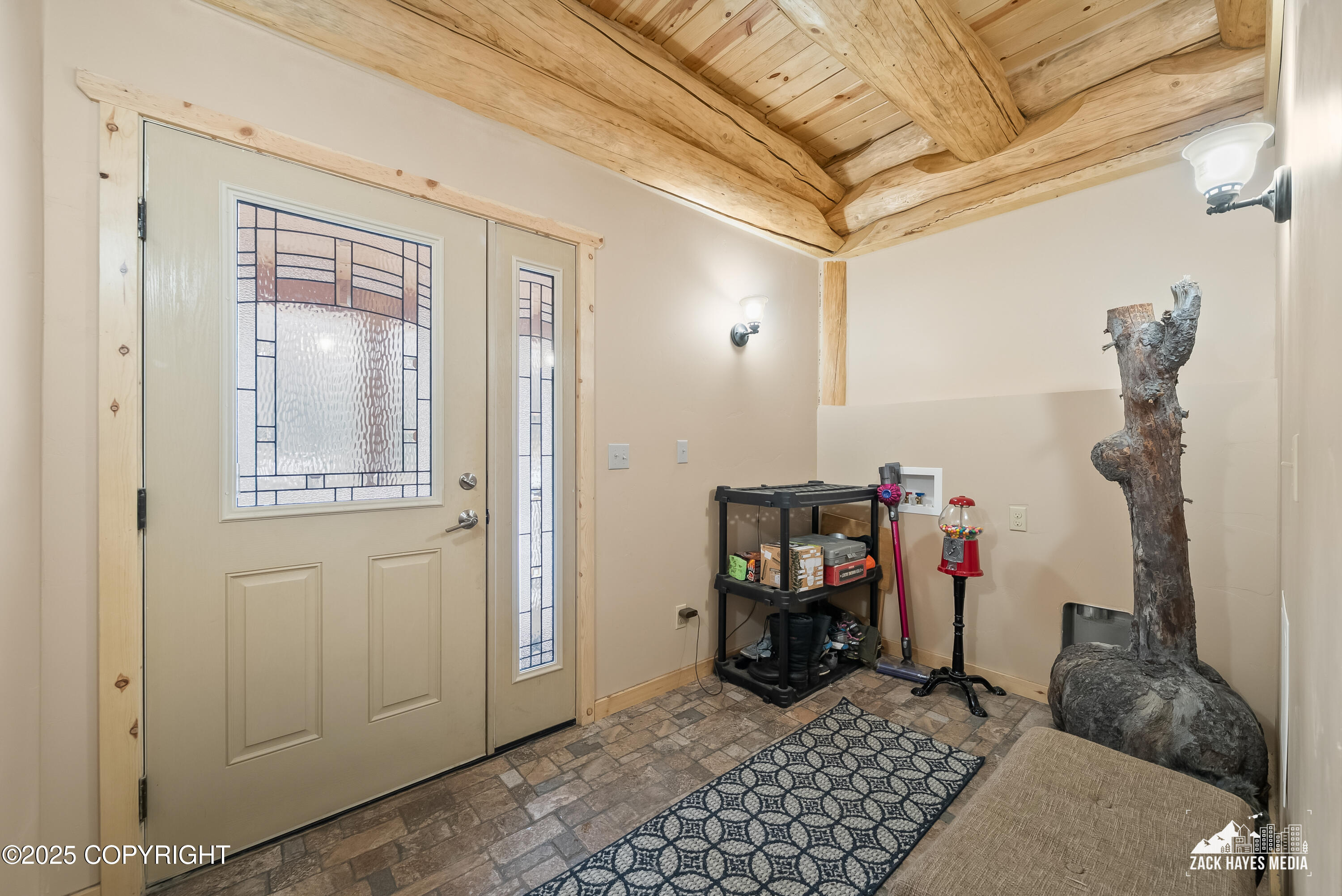 26132 W Crystal Lake Road