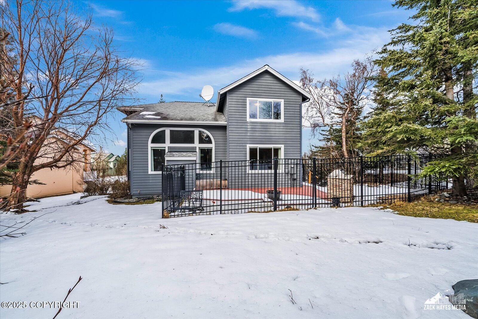 15827 Noble Point Drive