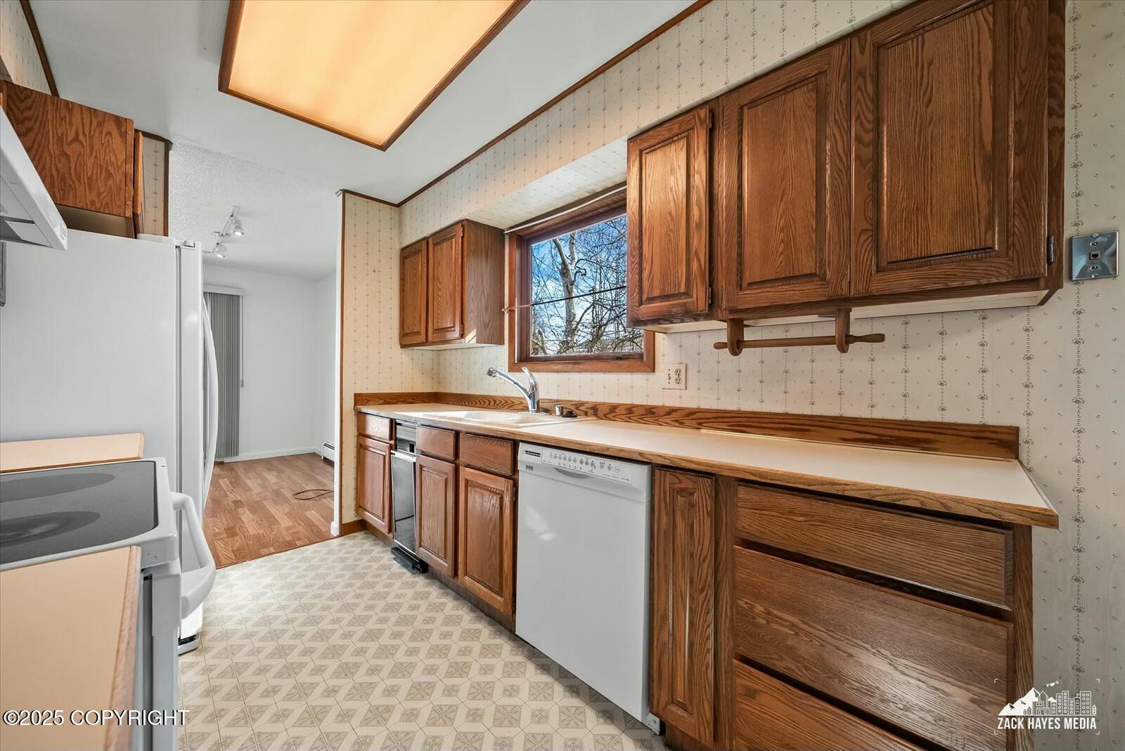 1521 Cache Drive