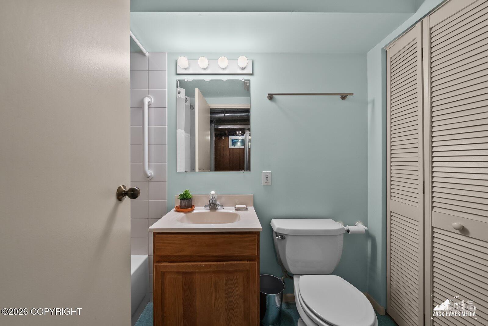 2601 Saint Elias Drive