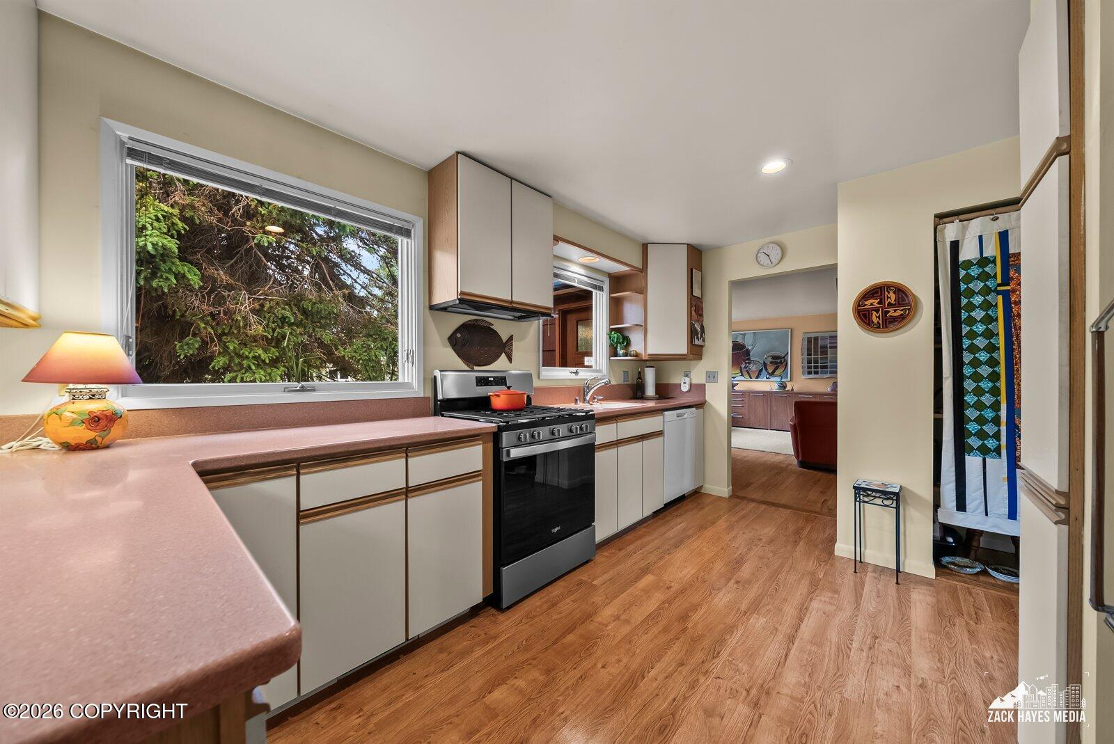 2601 Saint Elias Drive