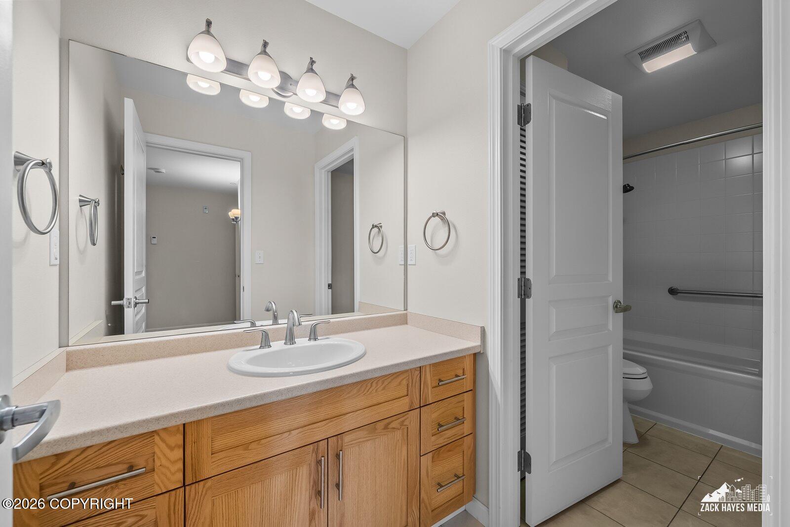 1200 I Street # 202 Unit: #202