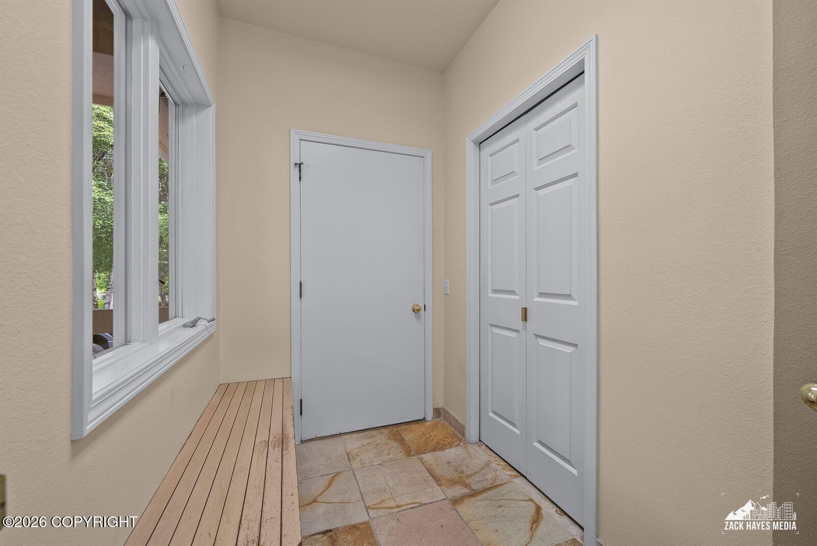 2904 Crows Nest Circle