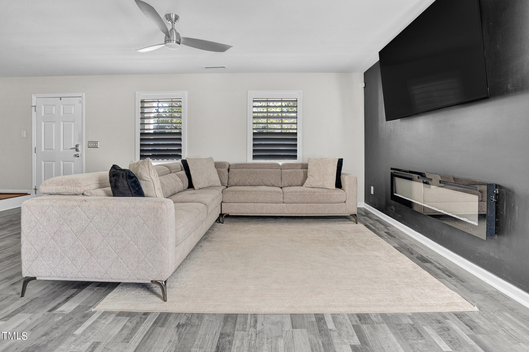 313 Lodestone Drive