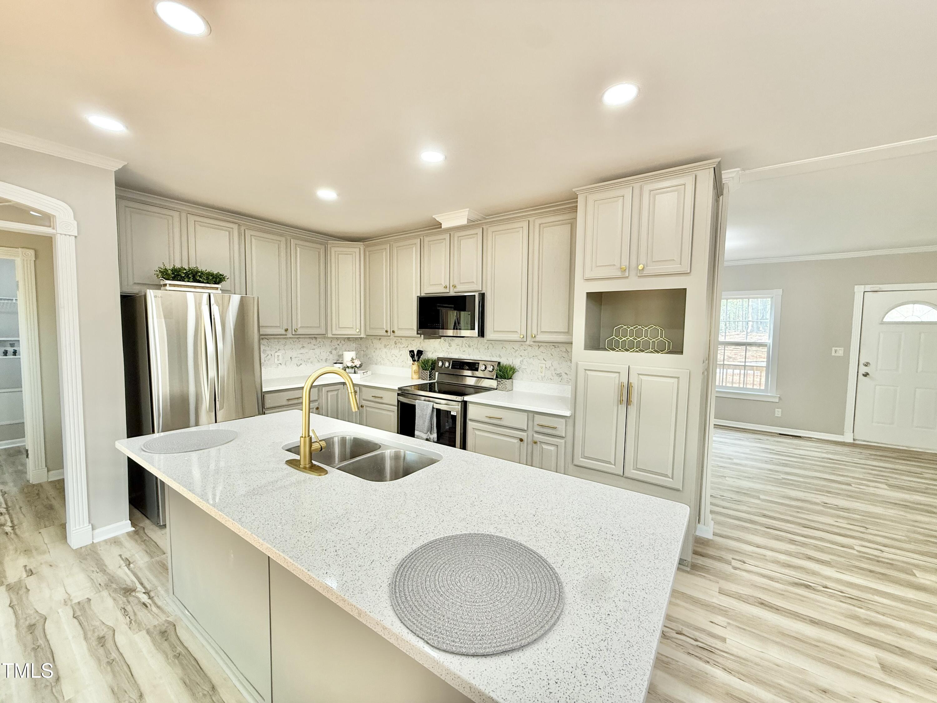 161 Burnett Circle Extension