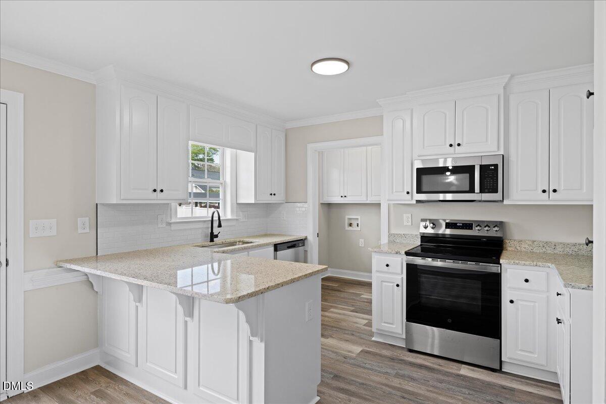 11438 Village Square Drive