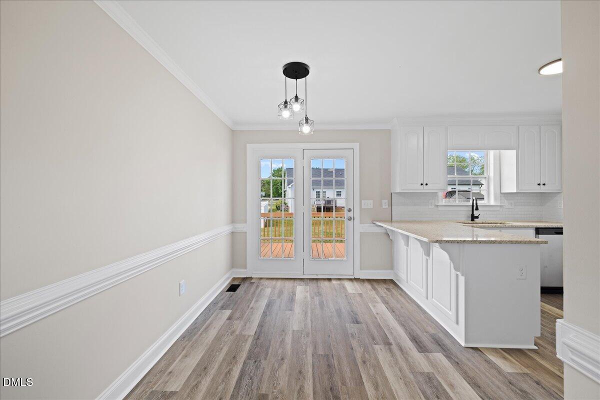 11438 Village Square Drive