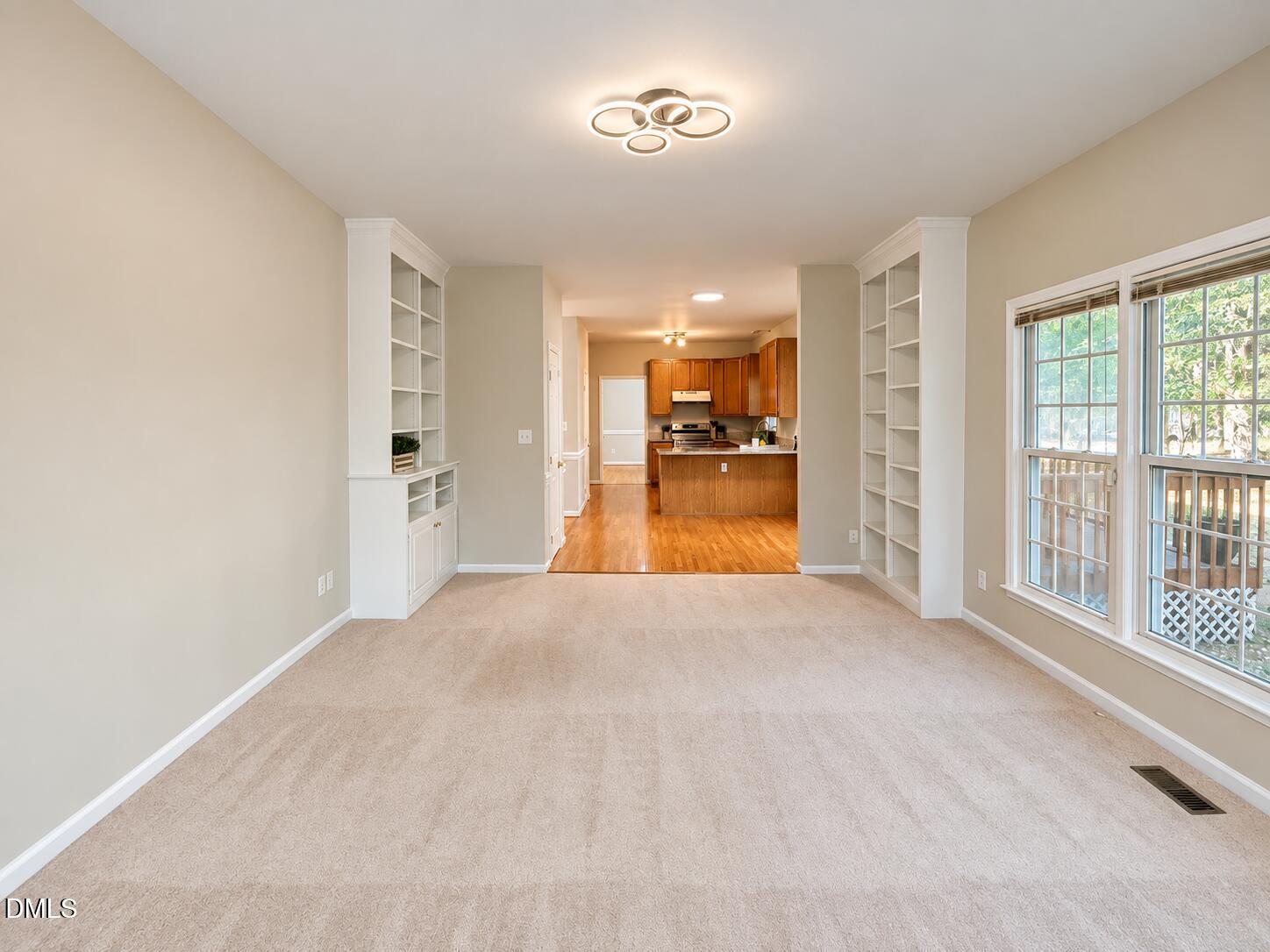 111 Wenonah Way