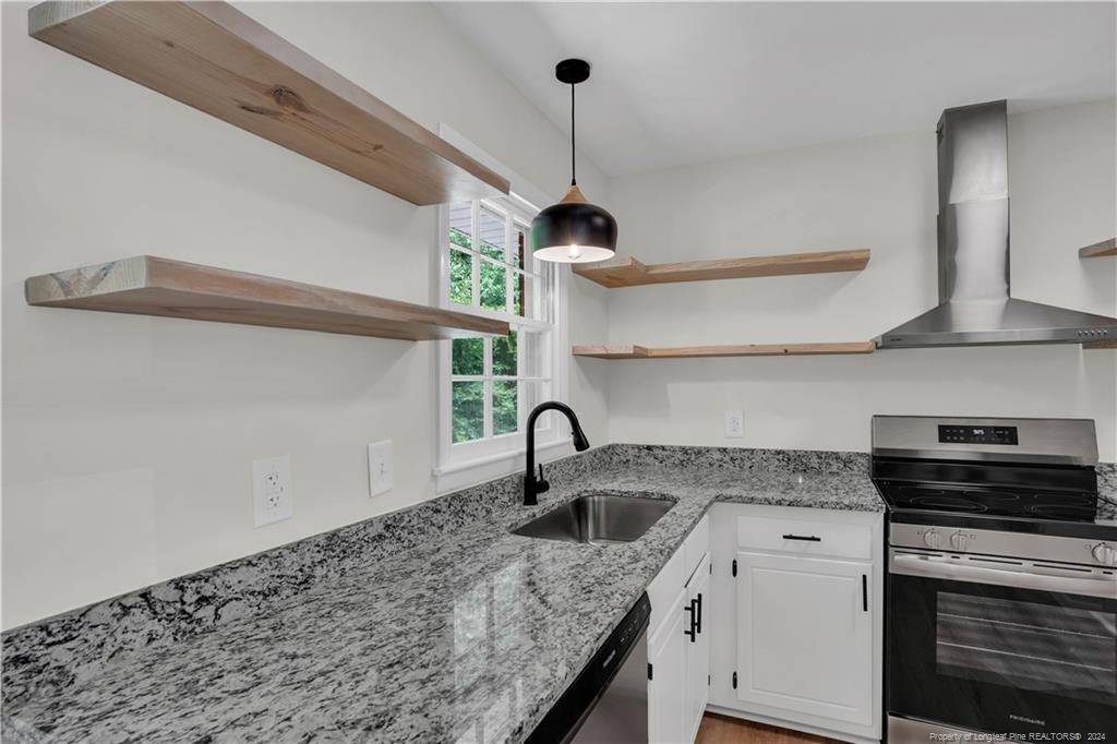 717 Curtis Cir Circle