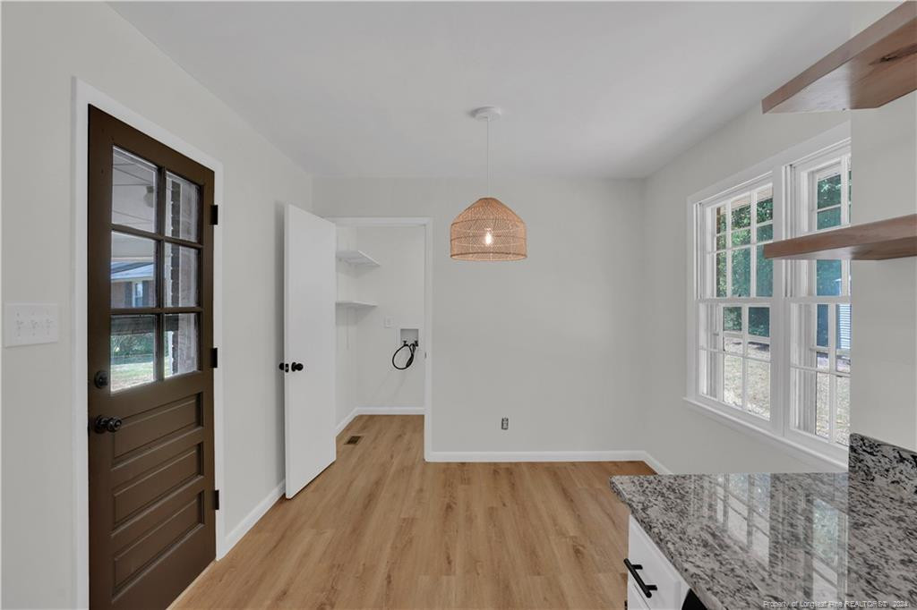 717 Curtis Cir Circle