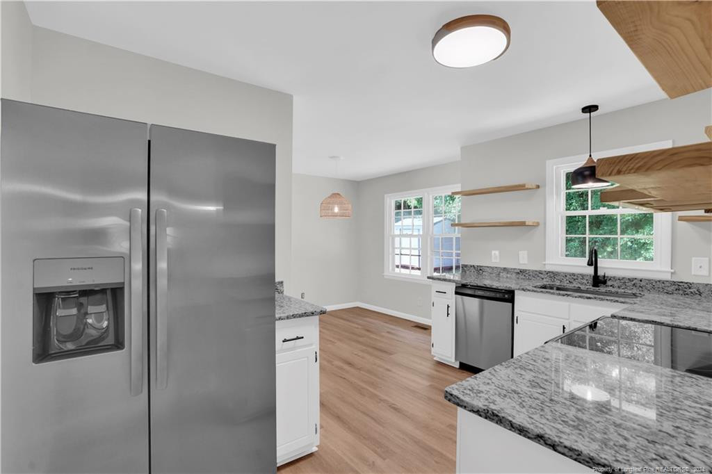 717 Curtis Cir Circle