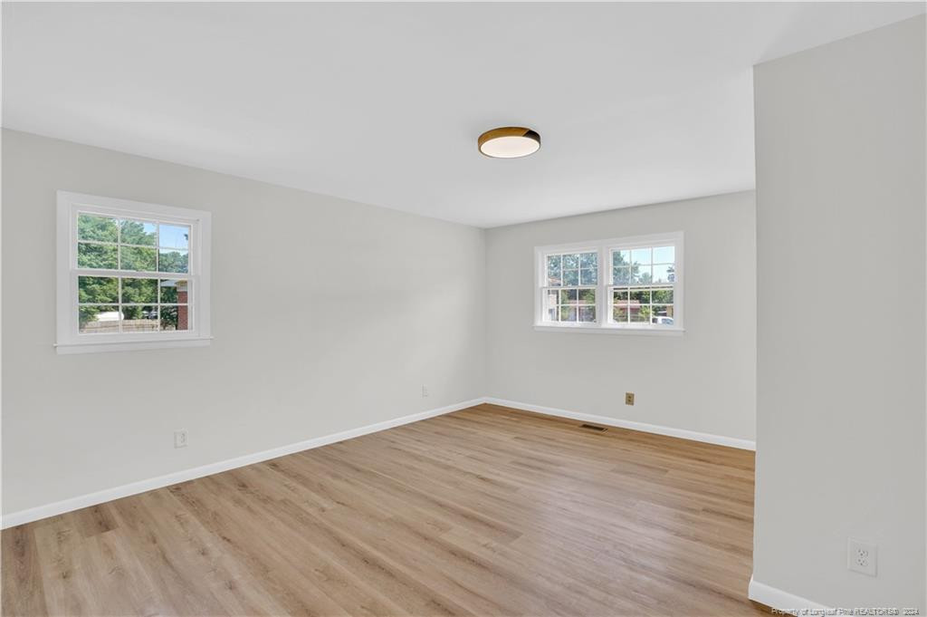 717 Curtis Cir Circle