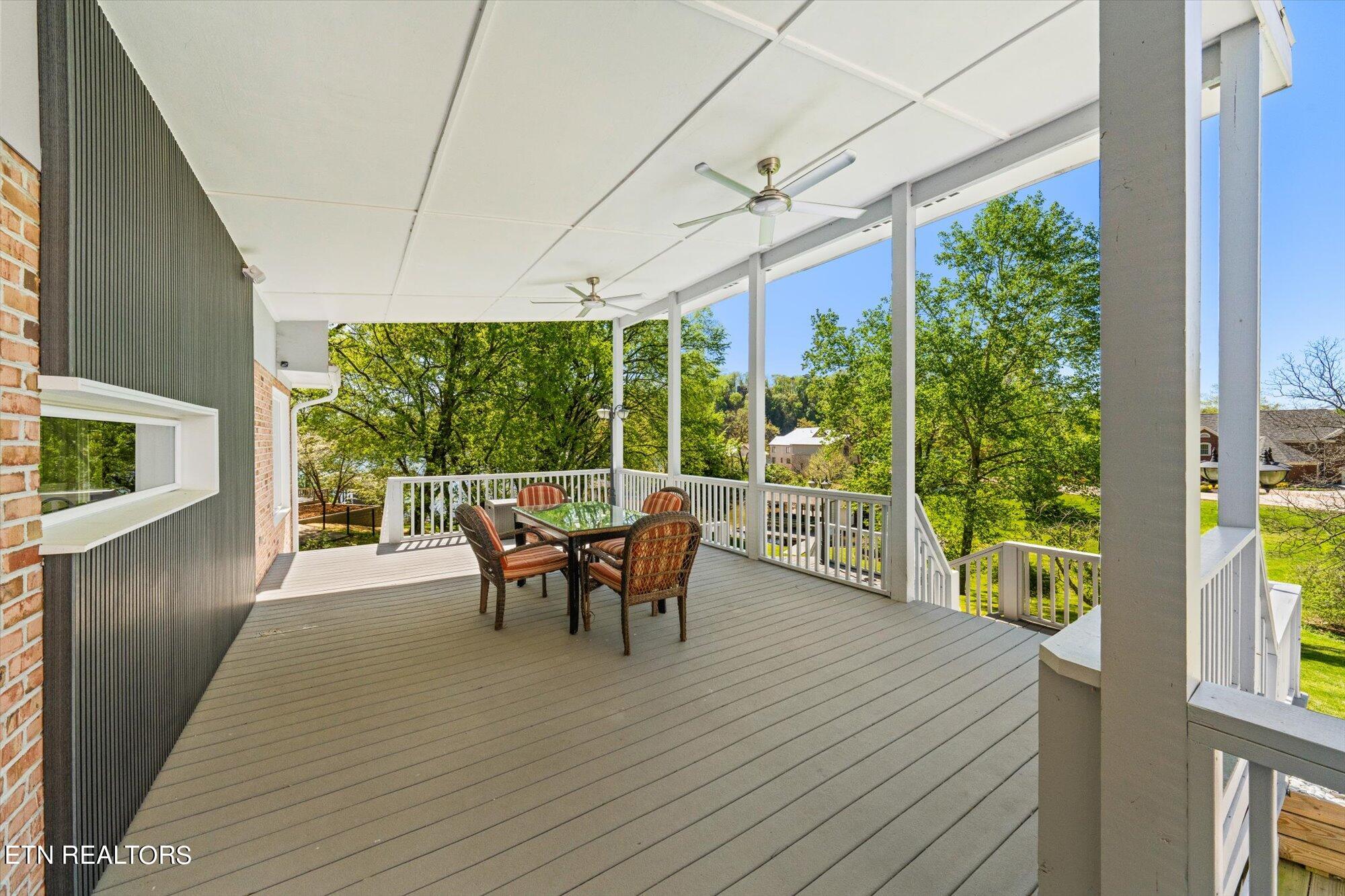 12319 River Oaks Point