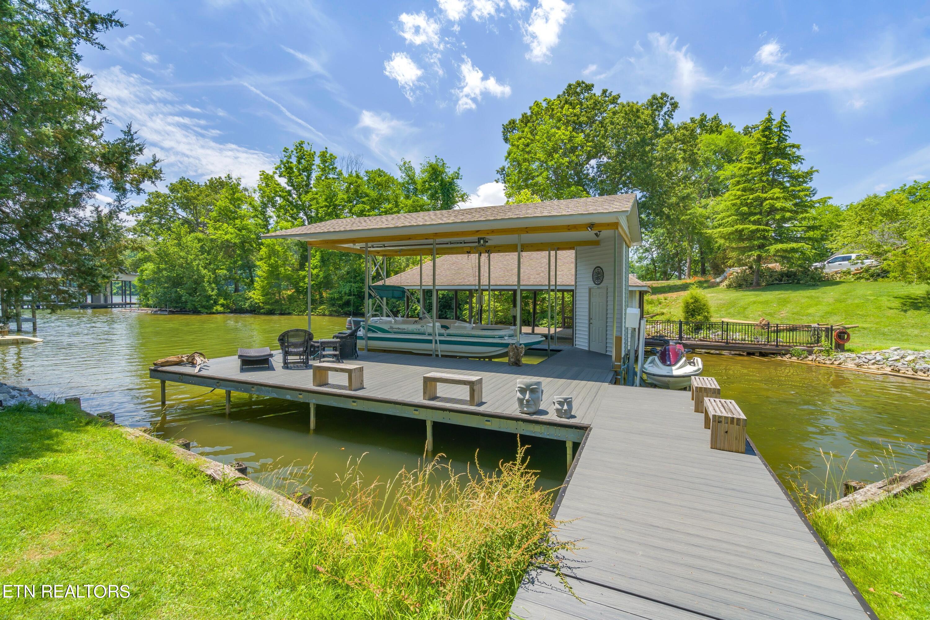 12319 River Oaks Point