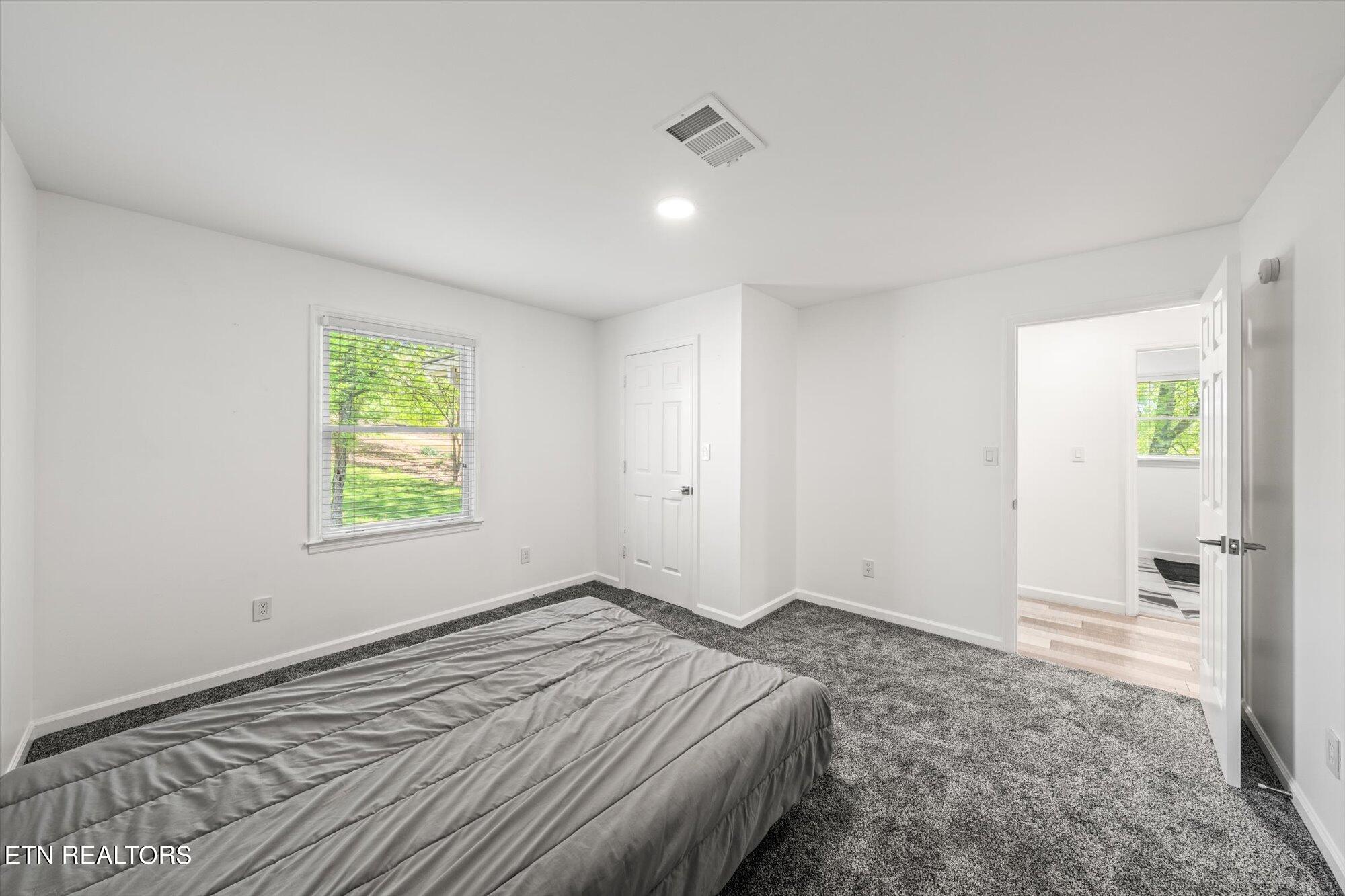 12319 River Oaks Point