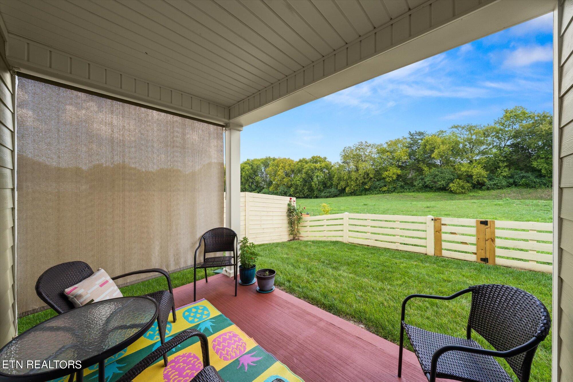 1203 Hampton Place Circle