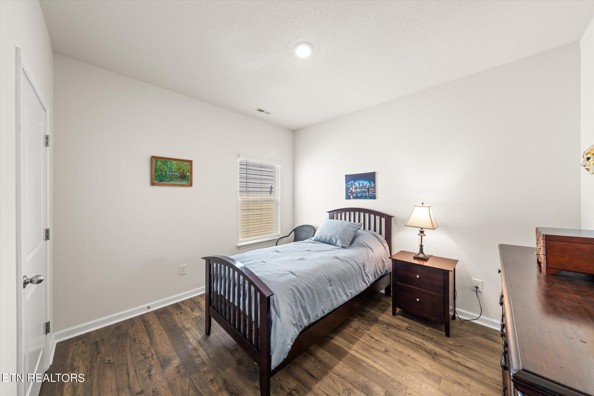 1203 Hampton Place Circle