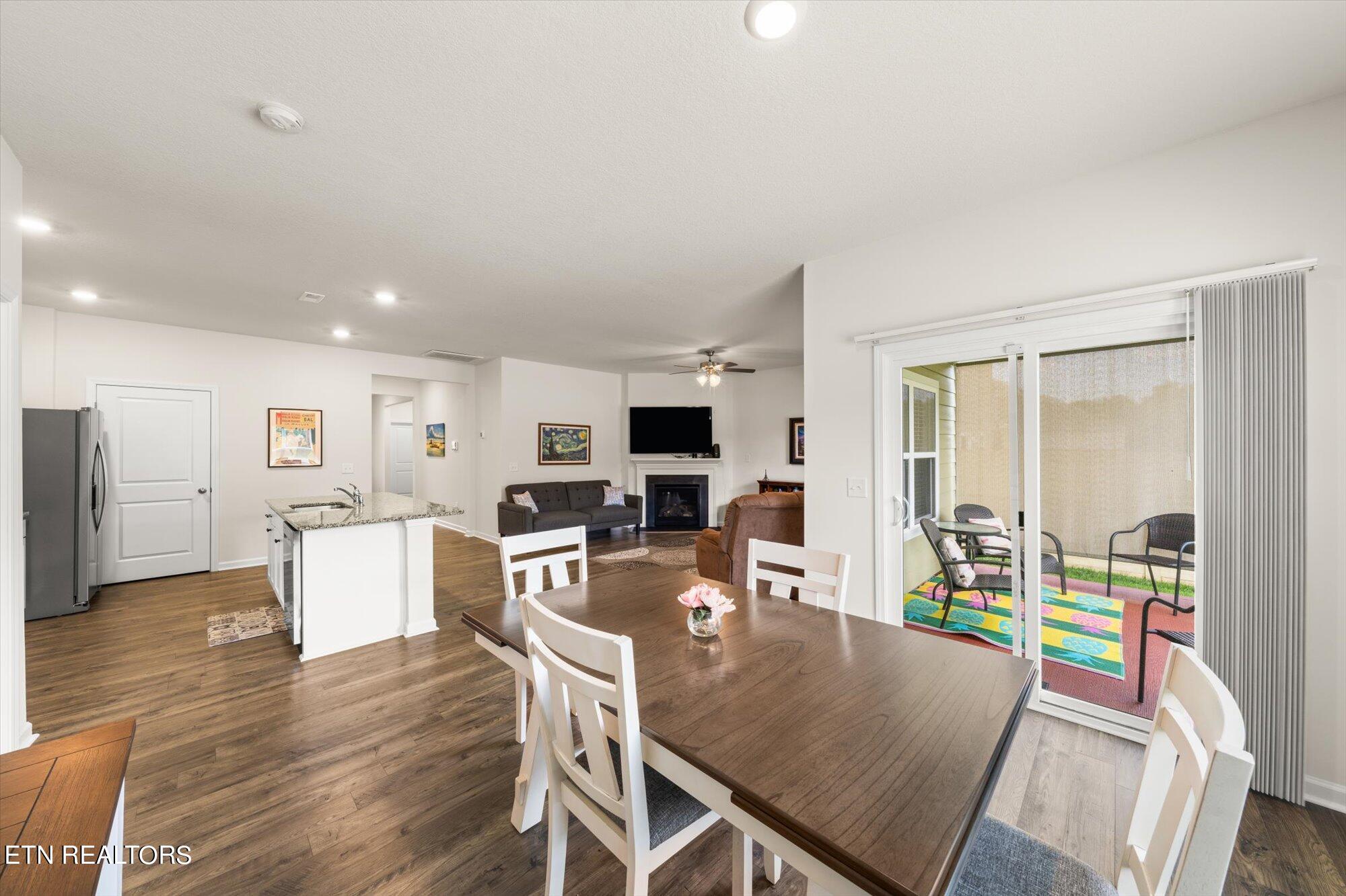 1203 Hampton Place Circle