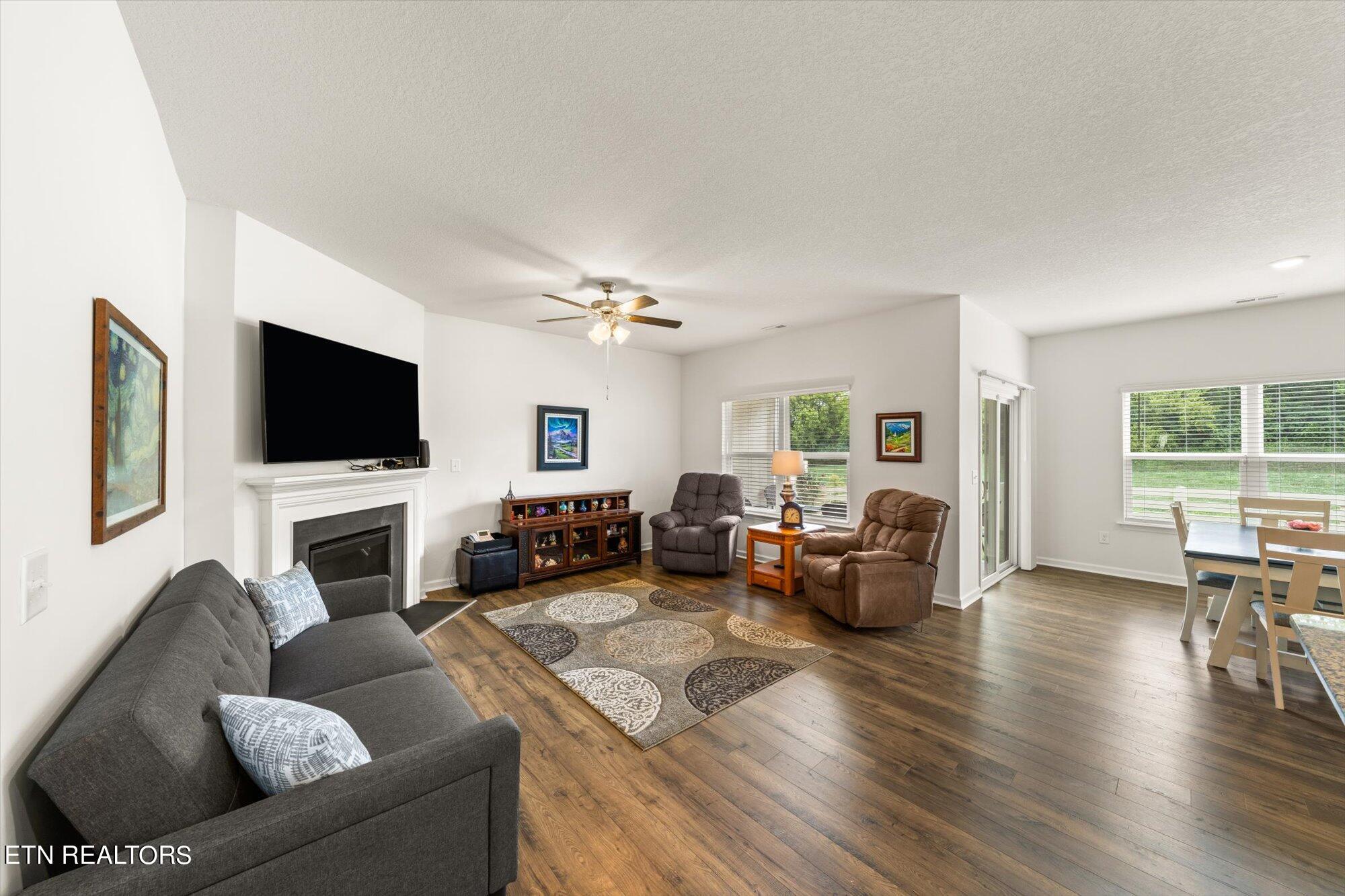 1203 Hampton Place Circle