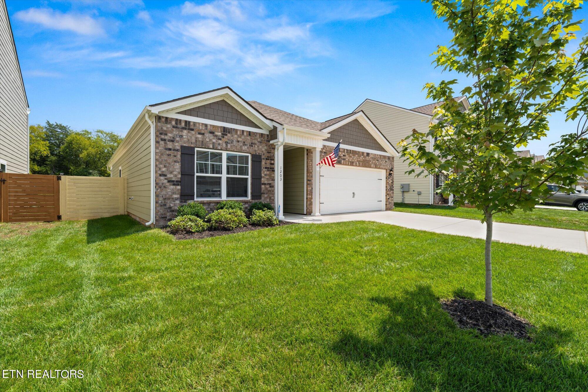 1203 Hampton Place Circle