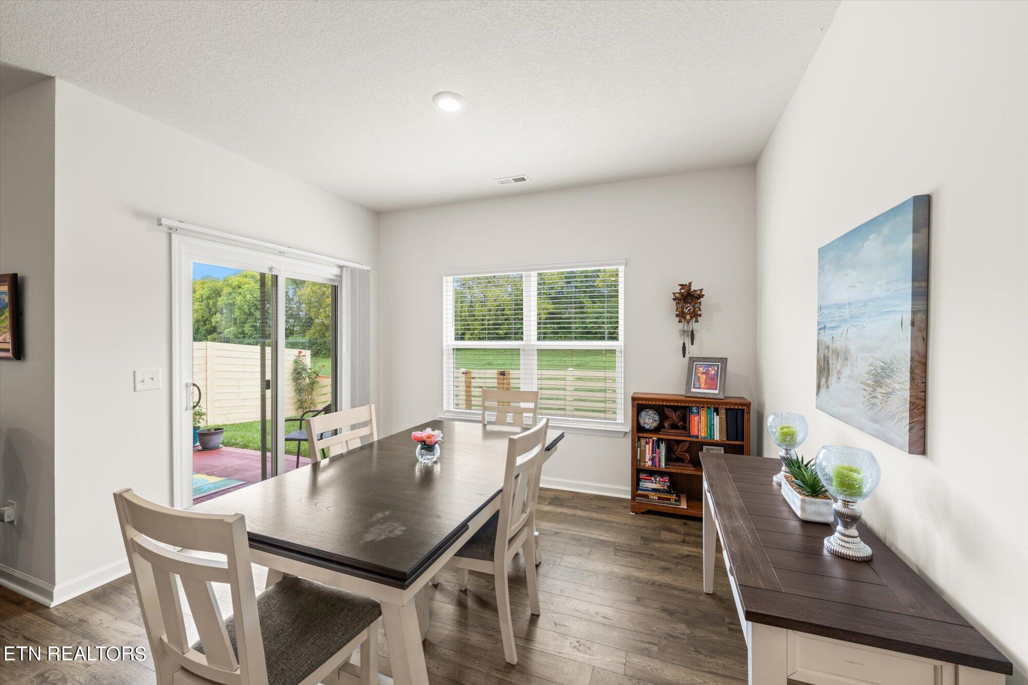 1203 Hampton Place Circle