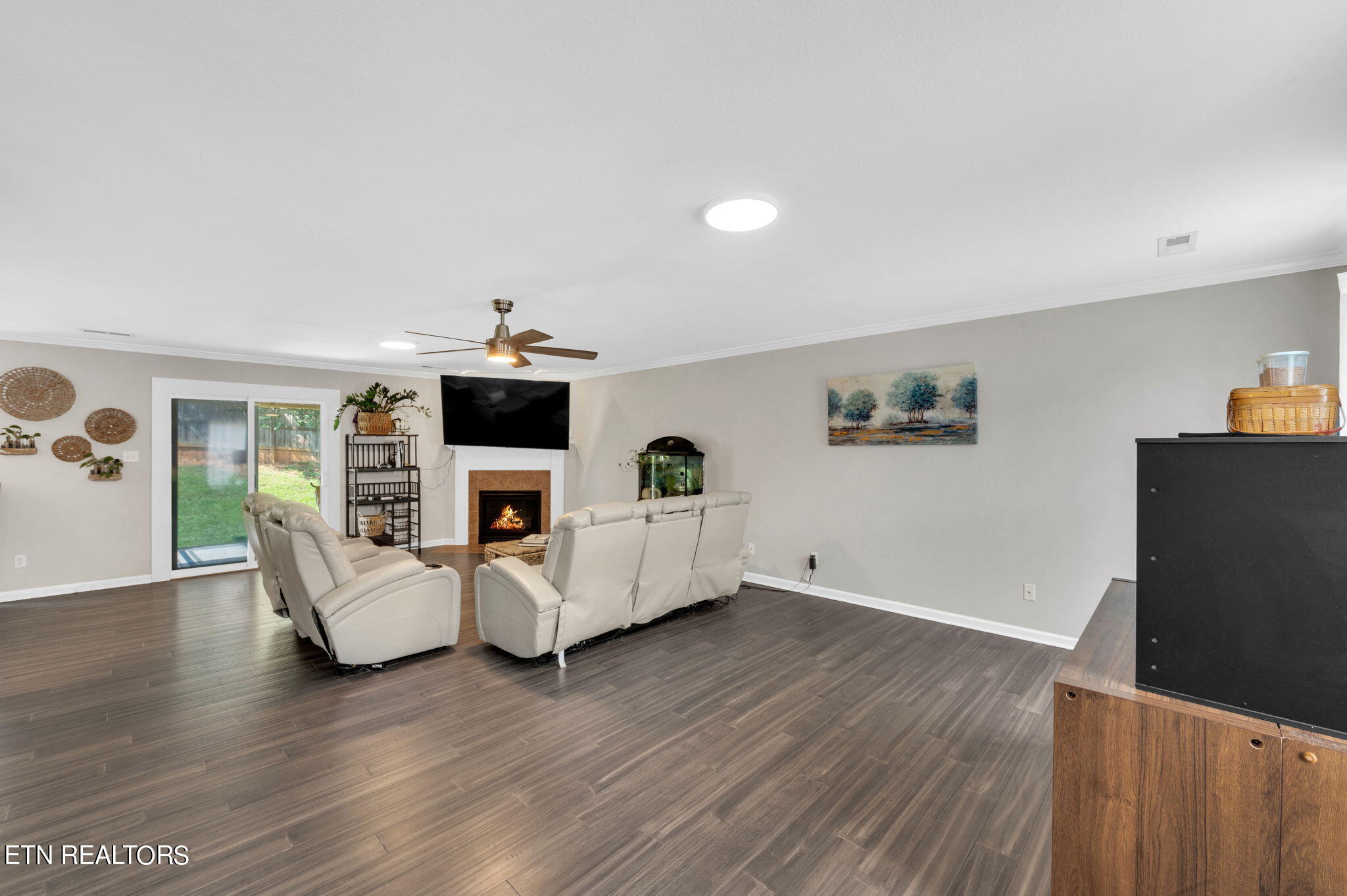 9913 Coral Springs Lane