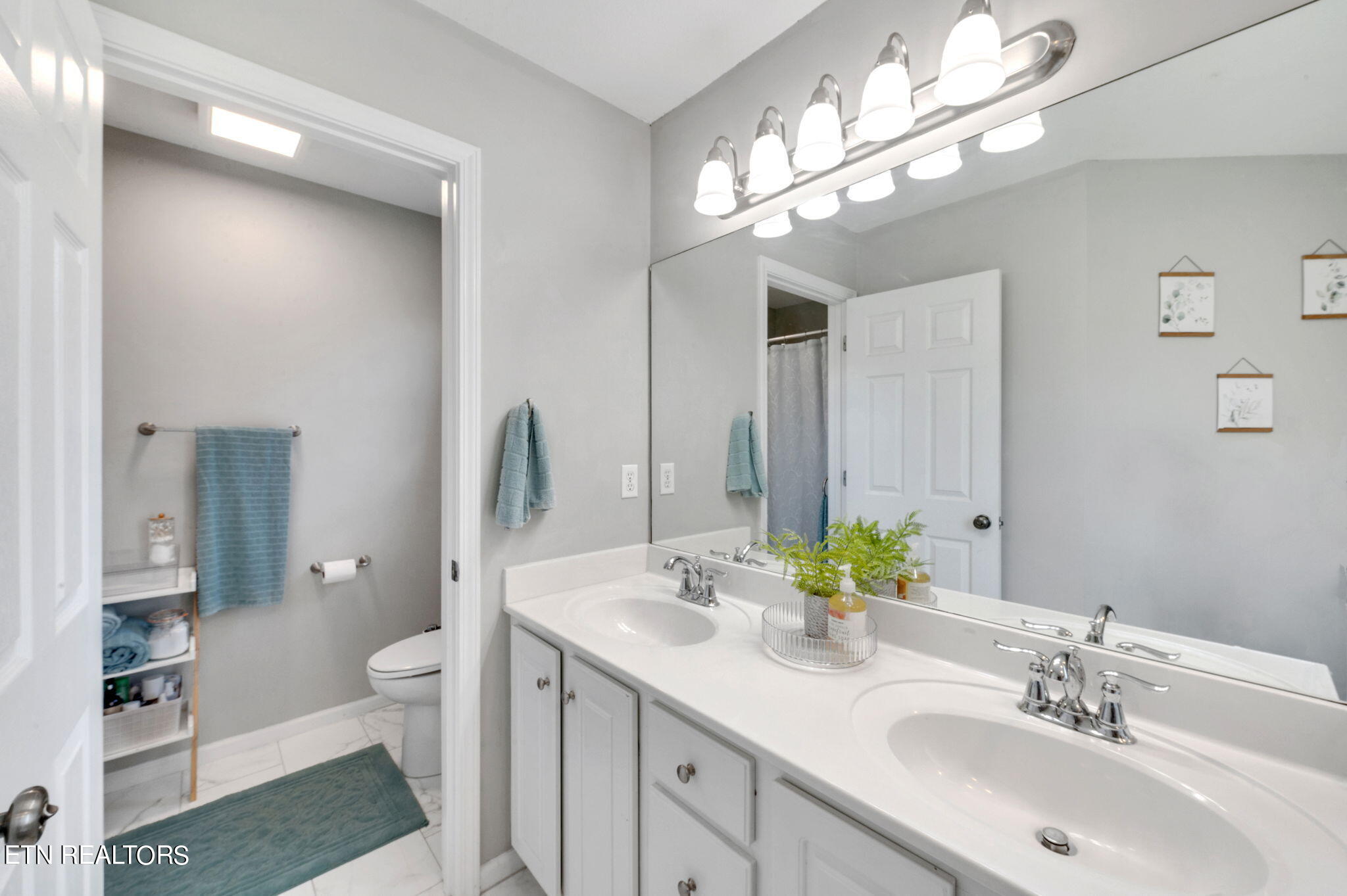 9913 Coral Springs Lane